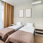 Четырехместный (Семейный 2х комнатный 4х местный без балкона), Отель Милан