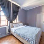 Двуспальная кровать