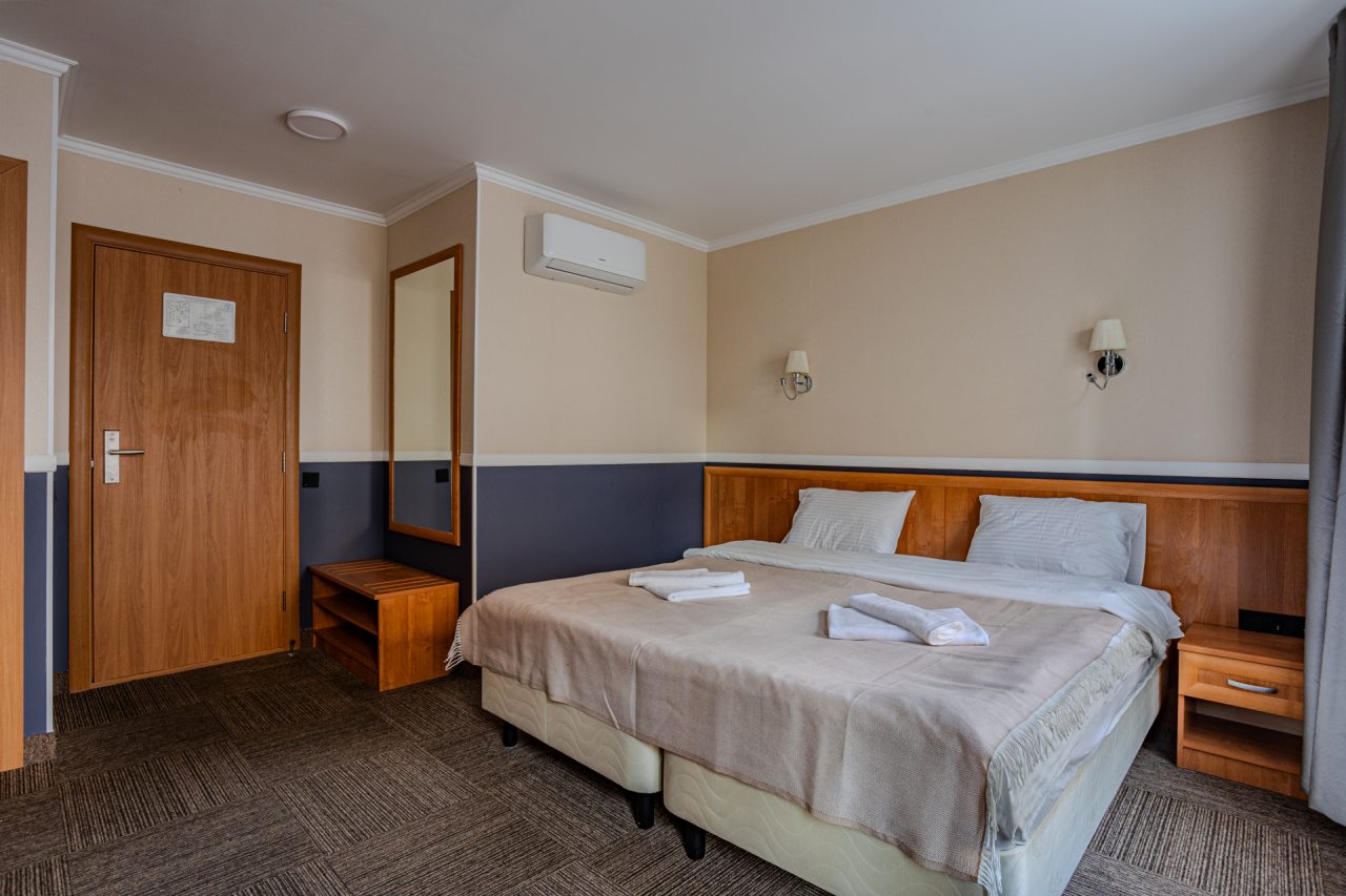 Трехместный (Комфорт плюс), Отель Отельбург 17-я линия