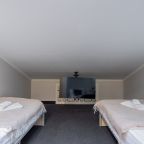 Трехместный (Стандарт трехместный), Отель Отельбург 17-я линия