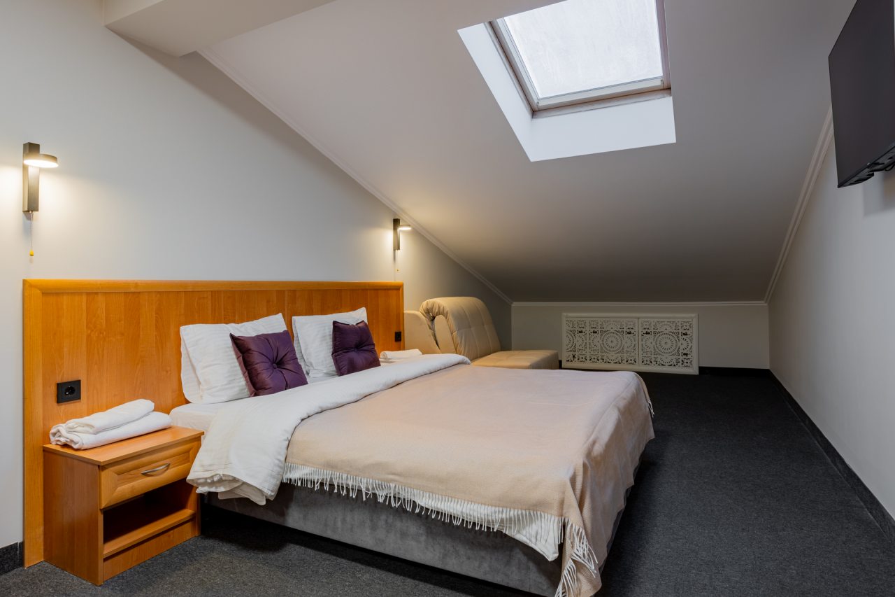 Трехместный (Комфорт плюс), Отель Отельбург 17-я линия