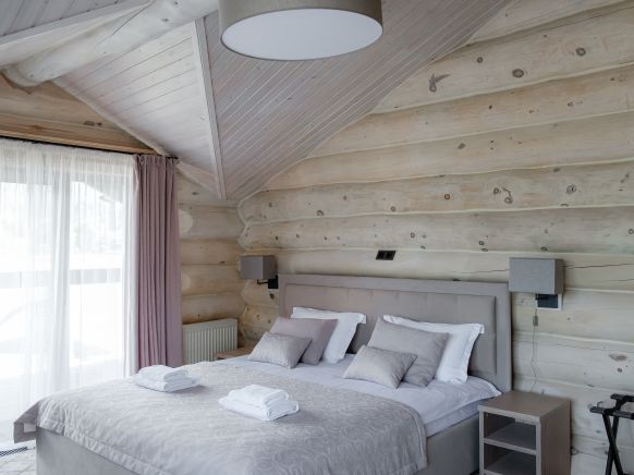 Фотография номера гостиницы Тайга&Озеро