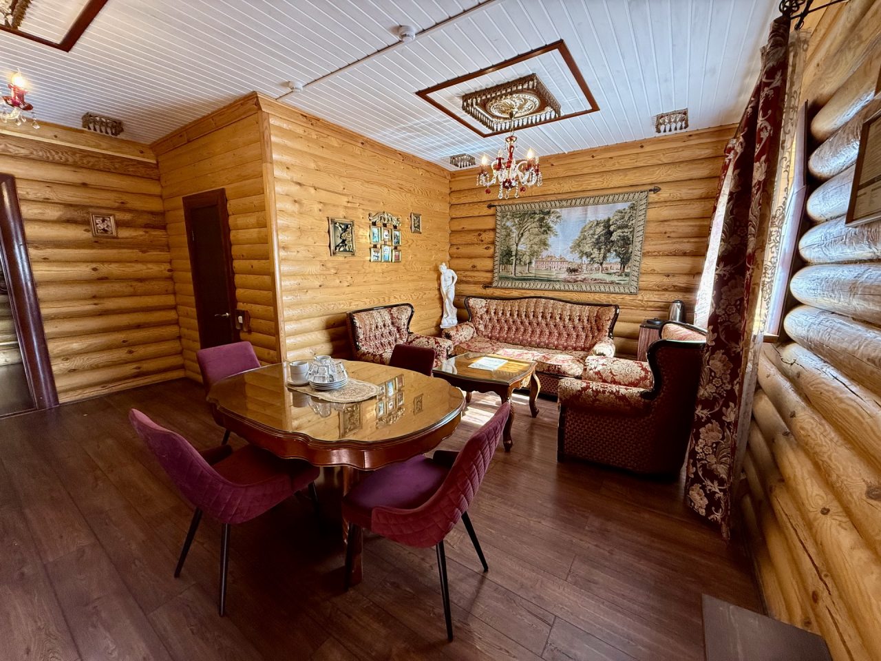 Полулюкс (Маркиза Бизнес), Клуб-отель Раздолье
