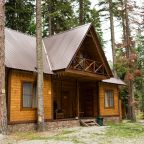 Частная парковка, База отдыха Хижина