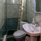 Трёхместный и более (Стандарт 1 ф), База отдыха Хижина