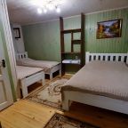 Трехместный (Стандарт 4 х), База отдыха Хижина