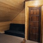 Апартаменты (Апартаменты Ф), База отдыха Хижина