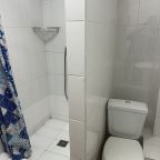Полулюкс (2х комнатный номер с кухней, 1я комната: кухня и 2х спальный диван (проходная), 2я комната: спальня), Гостевой дом На Московской 22