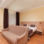 Двухместный (Стандарт семейный 2 корпус), Санаторий Надежда