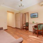 Двухместный (Стандарт семейный 2 корпус), Санаторий Надежда