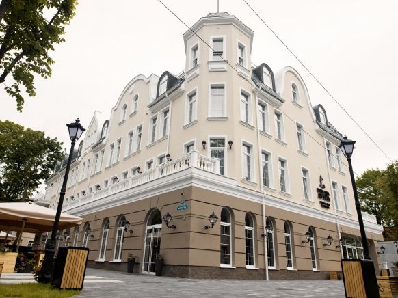 Отель Королева Луиза, Зеленоградск