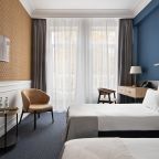 Двухместный (Стандартный номер с видом на парк, двумя отдельными кроватями и балконом), Отель Королева Луиза