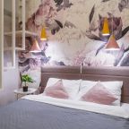 Апартаменты (Двухуровневый Romantic room 5 гостей), Апартаменты На балет