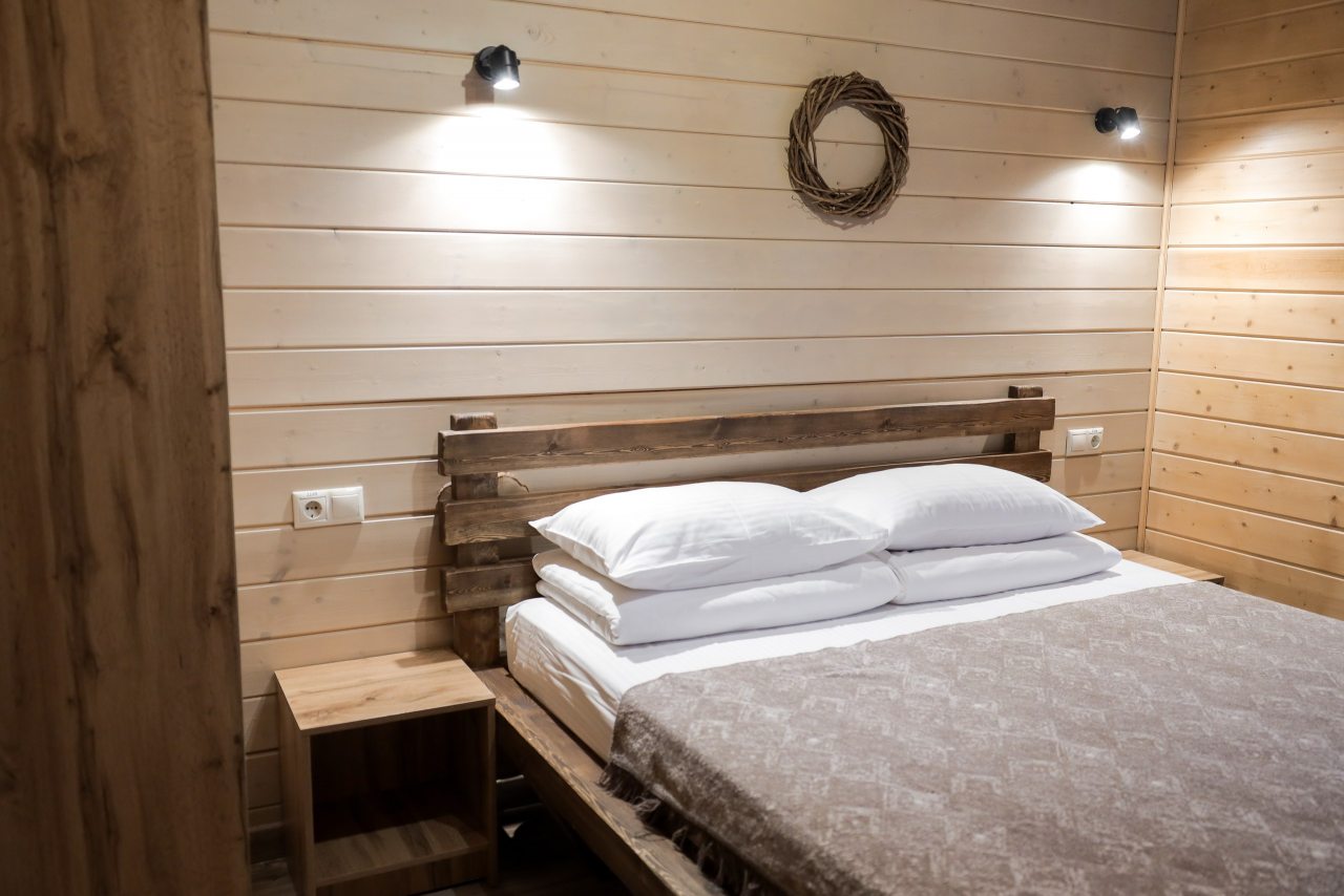 Коттедж (Дом Барн Хаус), Гостевой дом Шишка