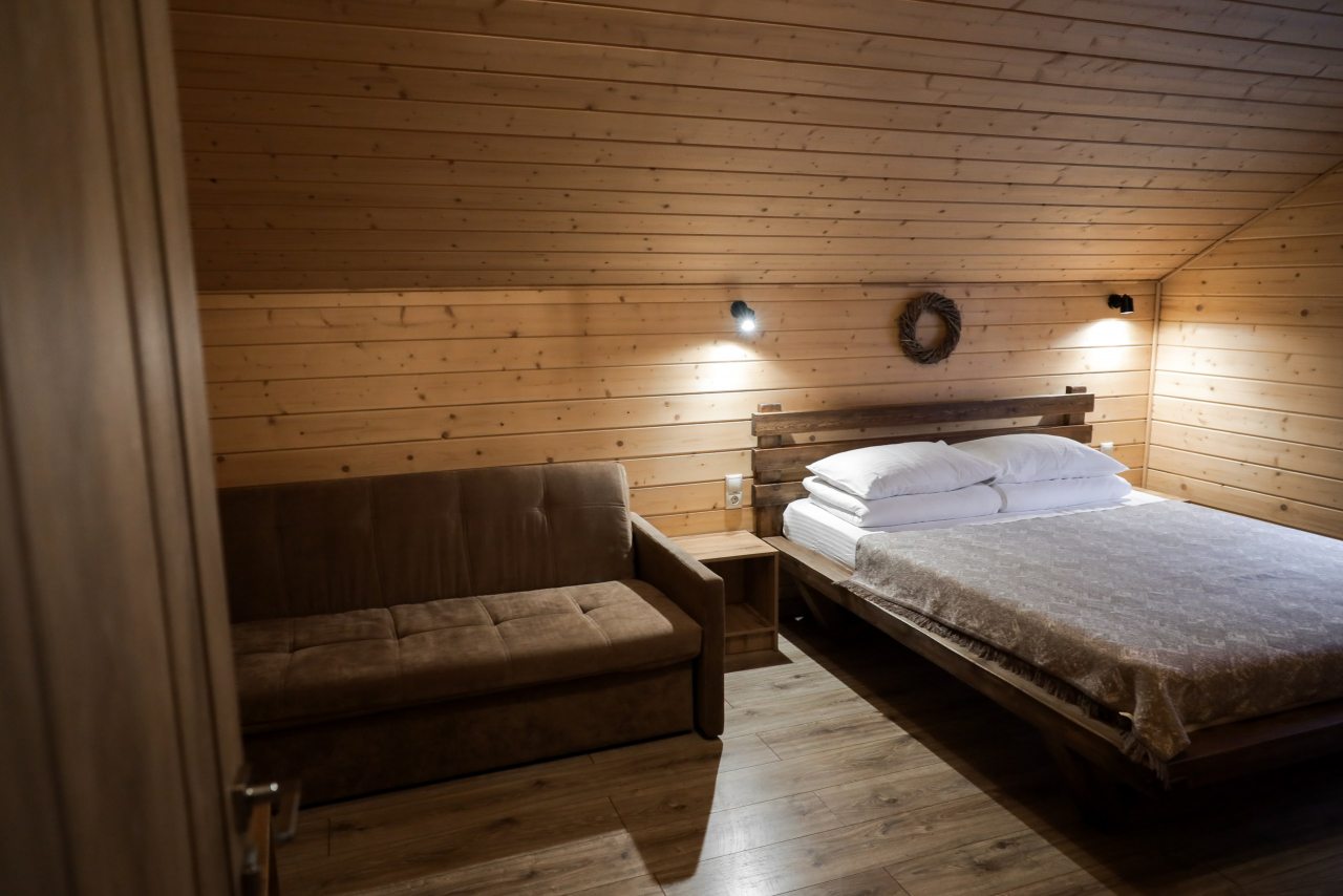 Уютный, теплый дом для двух семей или компании до 8 человек.