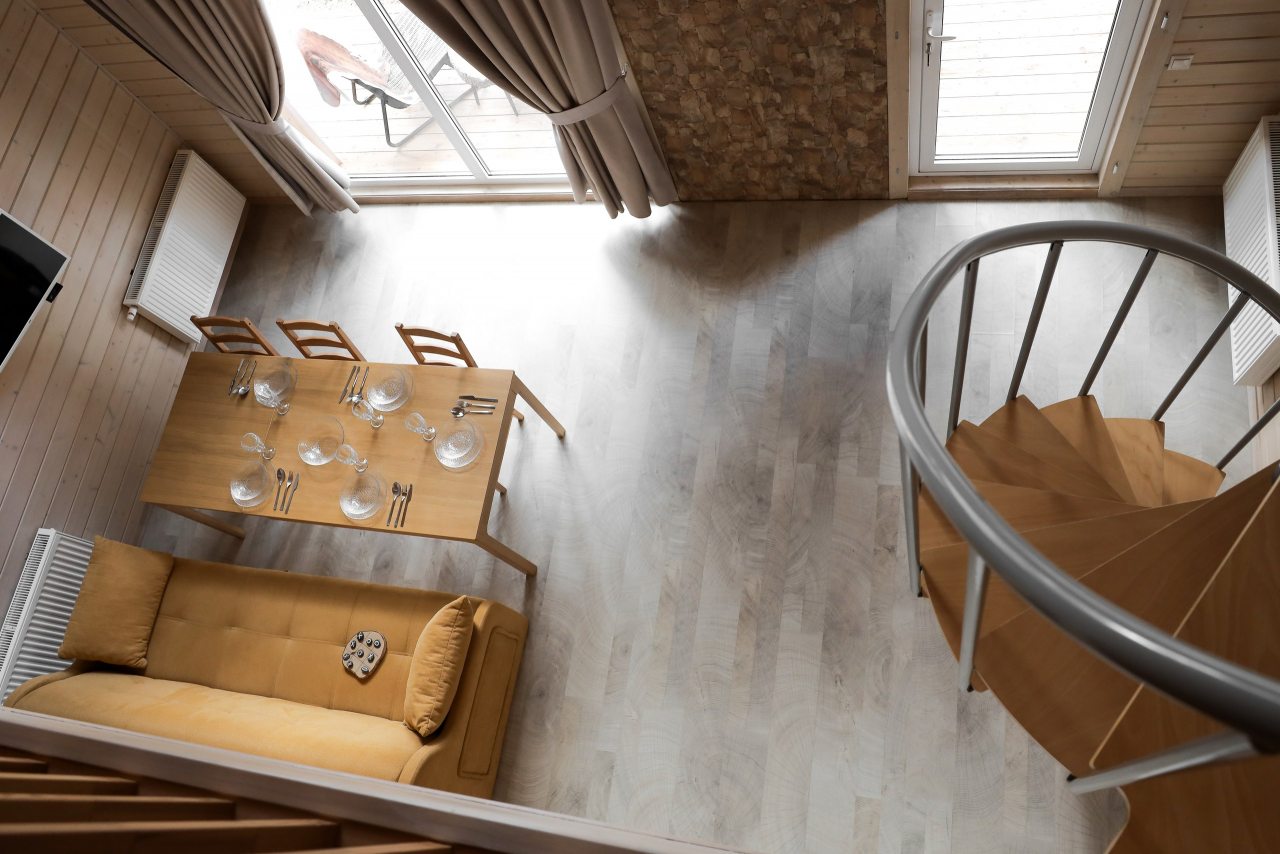 Коттедж (Дуплекс), Гостевой дом Шишка