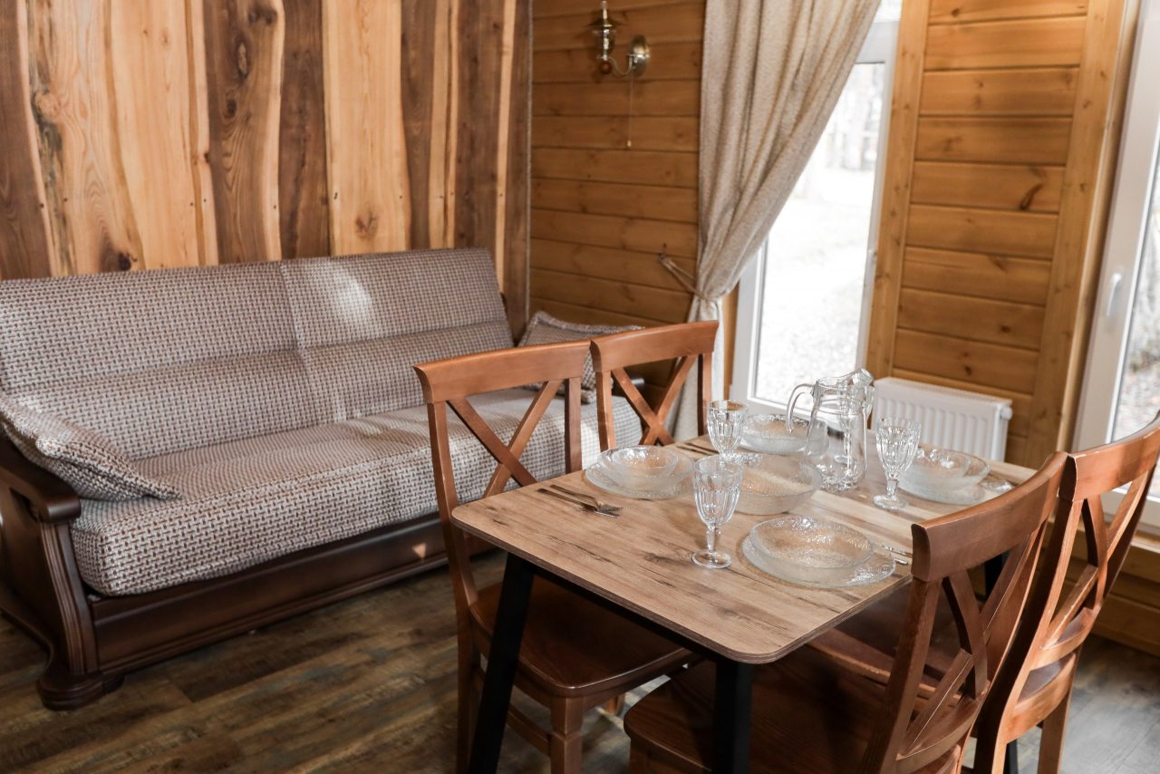 Бунгало (Лодж с уличным джакузи), Гостевой дом Шишка