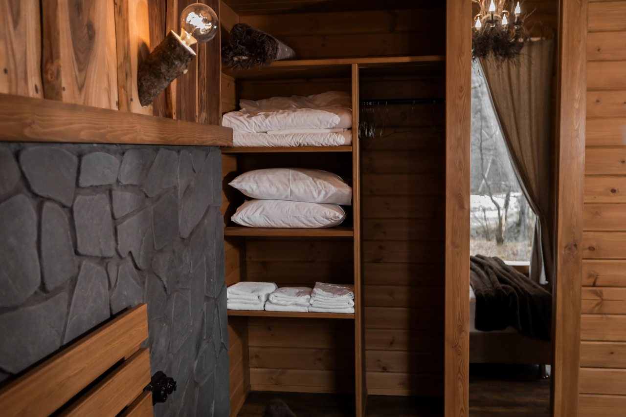 Бунгало (Лодж с уличным джакузи), Гостевой дом Шишка