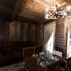 Бунгало (Лодж с уличным джакузи), Гостевой дом Шишка