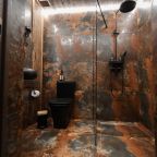 Бунгало (Лодж с уличным джакузи), Гостевой дом Шишка