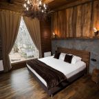 Бунгало (Лодж с уличным джакузи), Гостевой дом Шишка