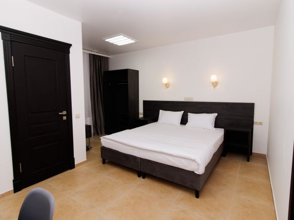 Фотография номера апарт отеля Люди