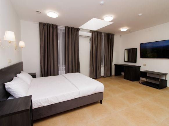 Фотография номера апарт отеля Люди