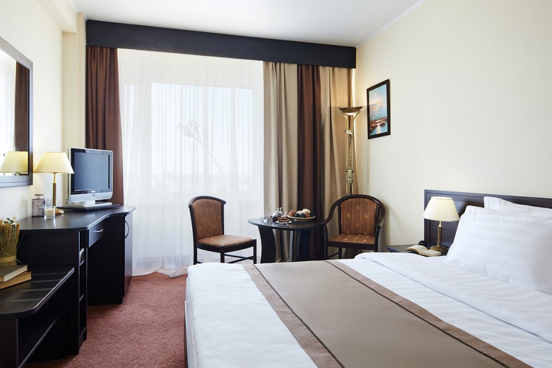 Двухместный (Бизнес класс плюс с широкой кроватью) гостиницы Измайлово Гамма - Сигма, Москва