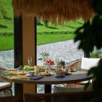 Ресторан («шведский стол»), Отель Алтай Пэлас Шале