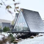 Шале (Альфа), Отель Алтай Пэлас Шале