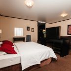 Номер (Джуниор сюит с двуспальной кроватью), Отель АЛТАЙ ПЭЛАС