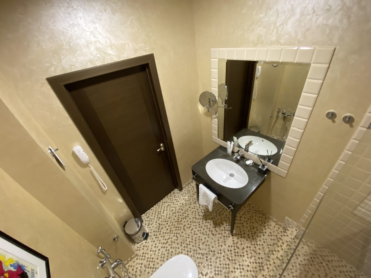 Люкс (Трехкомнатный с двумя спальнями), Отель АЛТАЙ ПЭЛАС