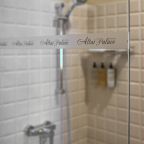 Люкс (Трехкомнатный с двумя спальнями), Отель АЛТАЙ ПЭЛАС