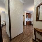 Студио (Флоренция однокомнатная с отдельным входом и диваном), Апартаменты Апартель на Мира