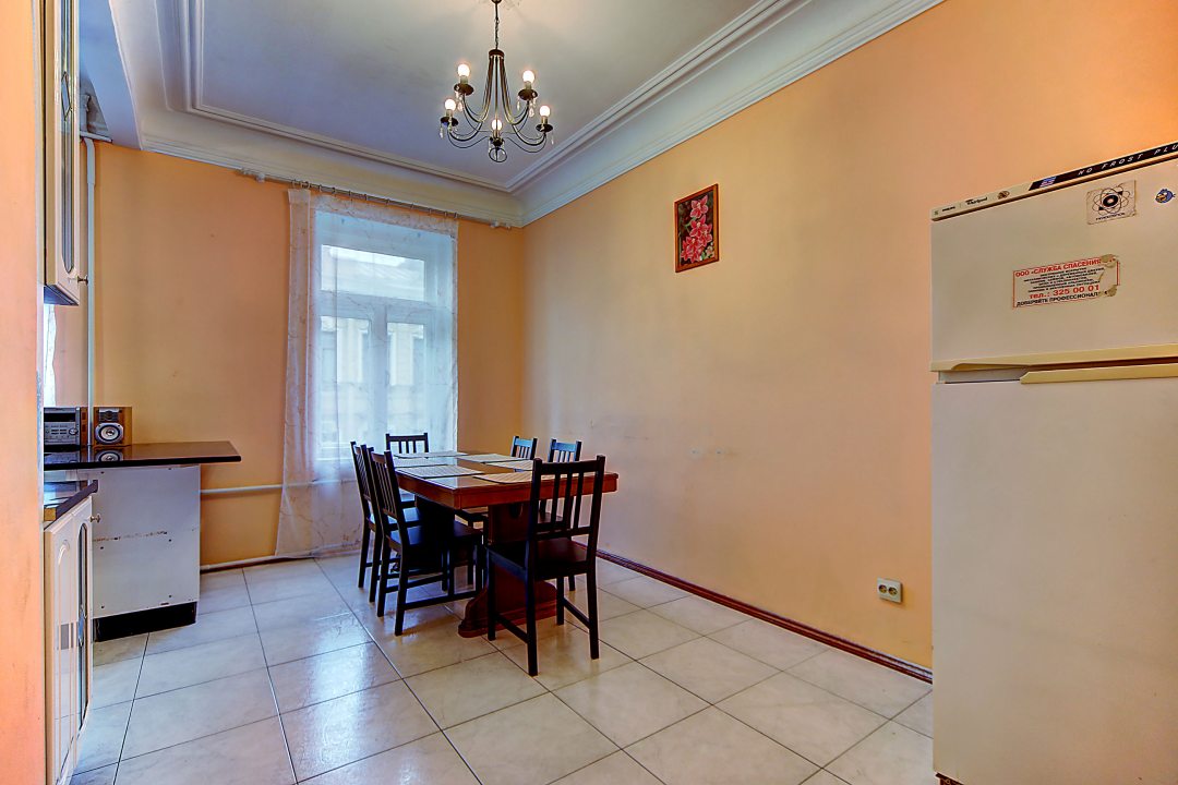 Апартаменты (Апартаменты с двумя спальнями Эконом ул. Рубинштейна 1/43) апартамента на Невском проспекте, Санкт-Петербург