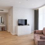 Апартаменты (ЛЮКС ПРЕМИУМ), Emerald Apart Hotel by Provence