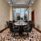 Разрешено проведение мероприятий, Hotel Continental