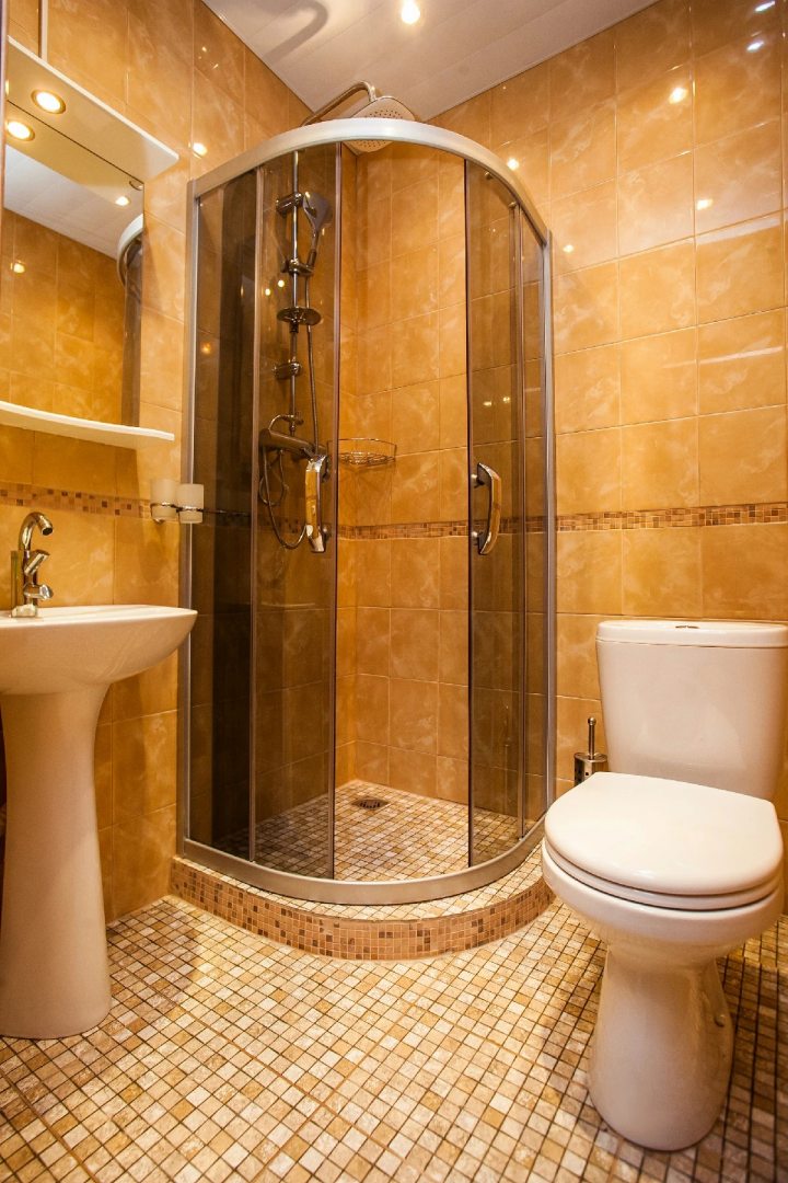 Собственная ванная комната, Мини-отель Лео