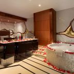 Студио (SKY SEX ROOM / 44 этаж / Нежный, Эротичный, Страстный), Отель Sky Apartments