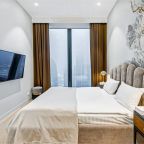 Апартаменты (Sky Suite Plus 51 этаж  Комфортный, высокий, душевный), Отель Sky Apartments