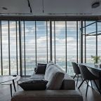 Апартаменты (Sky Edge 77 этаж Панорамный, просторный, стильный), Отель Sky Apartments