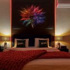 Кондиционер, двуспальная кровать, подсветка