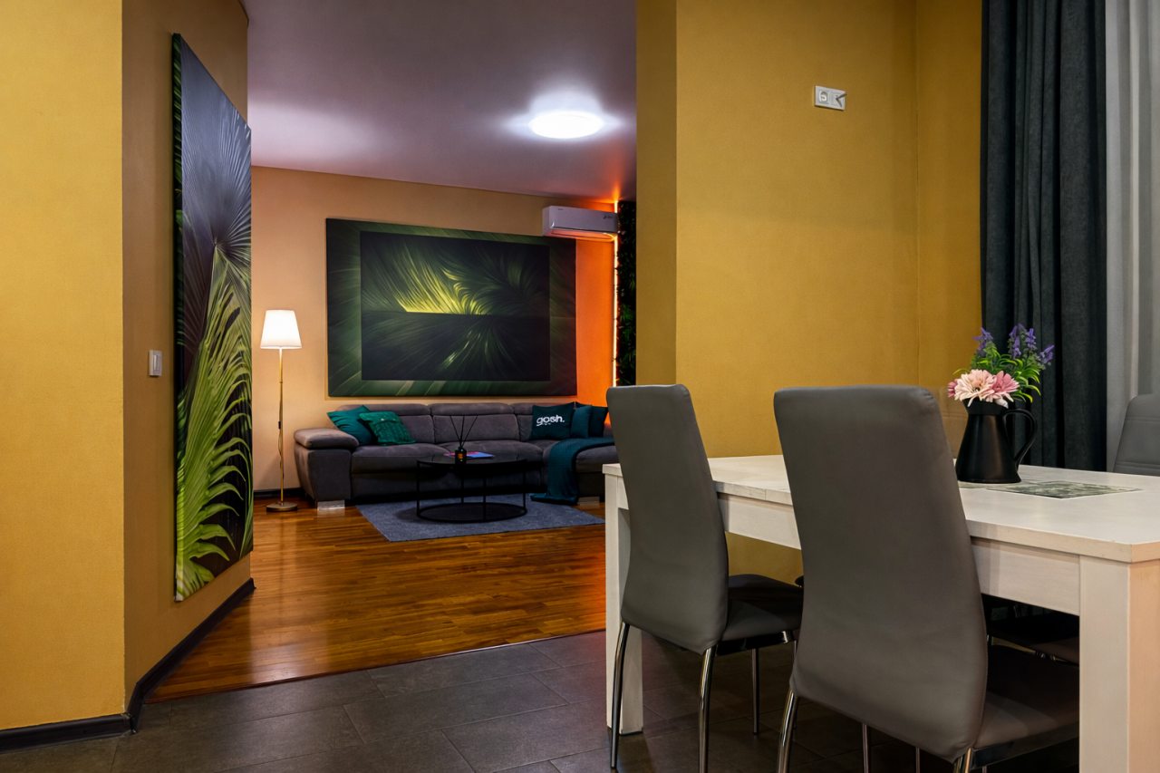 Апартаменты (Малыгина 90, кв.252), Апартаменты GOSH