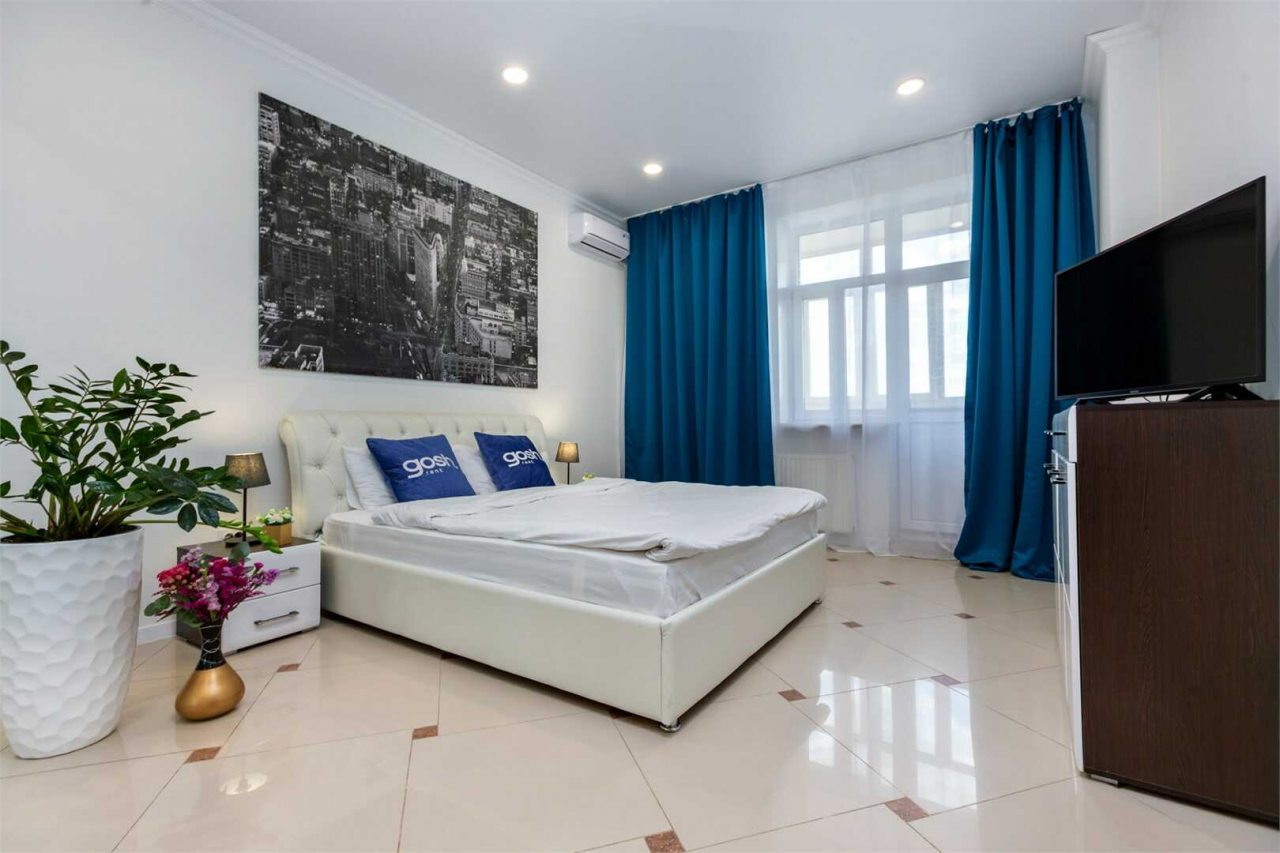 Апартаменты (Малыгина 90, кв.382), Апартаменты GOSH