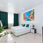 Апартаменты (Малыгина 90, кв.382), Апартаменты GOSH