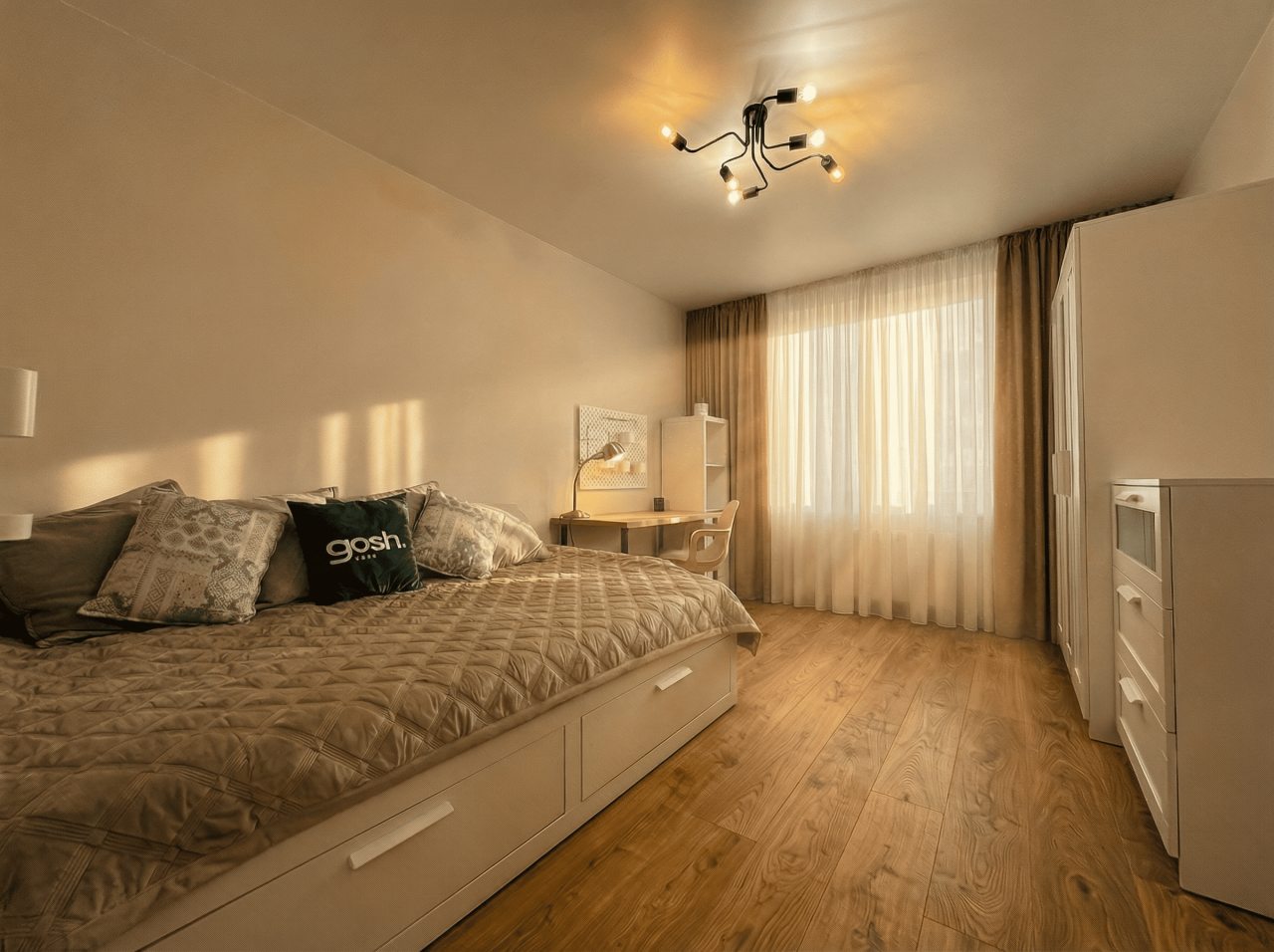 Квартира (Lounge Aurum 316 |Закрытый двор | Множетсво кофейн | Рестораны | 7 этаж |), Апартаменты GOSH