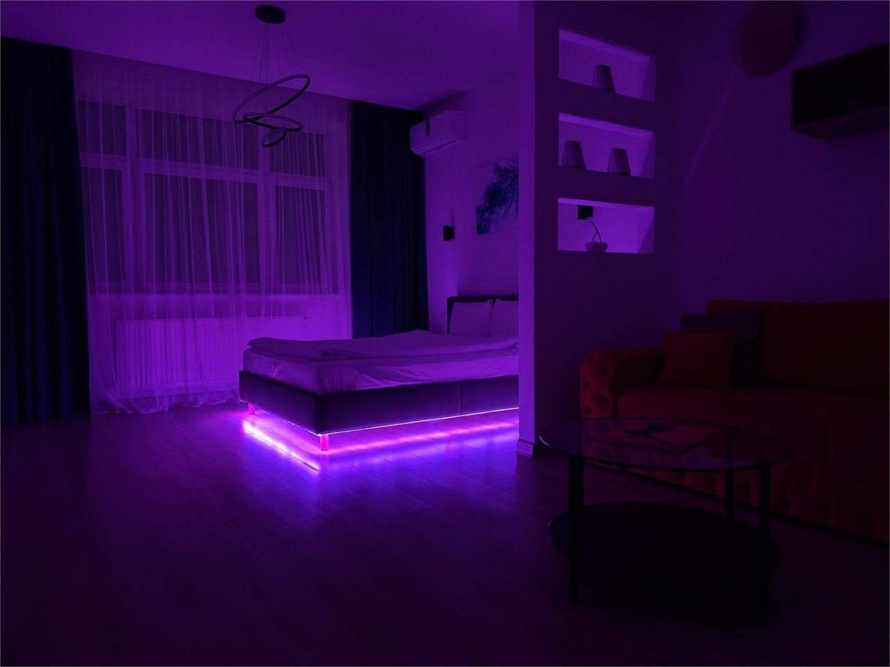 Апартаменты (Малыгина 90, кв.581), Апартаменты GOSH