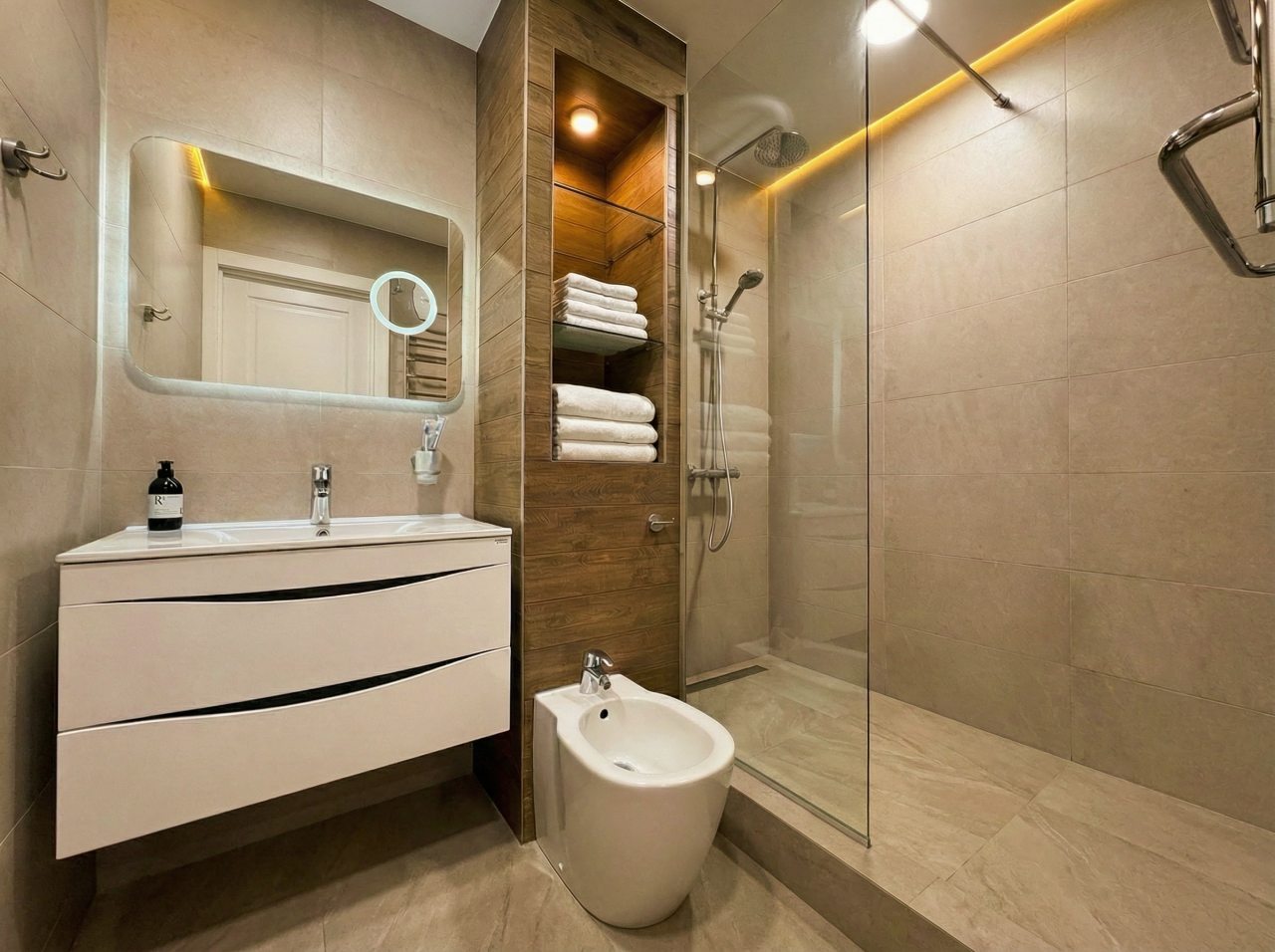 Апартаменты (Lounge Aurum 316 | 7 этаж), Апартаменты GOSH