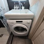 Апартаменты (Студия с тремя окнами), Апартаменты Города и страны