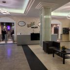 Холл 1 этажа.